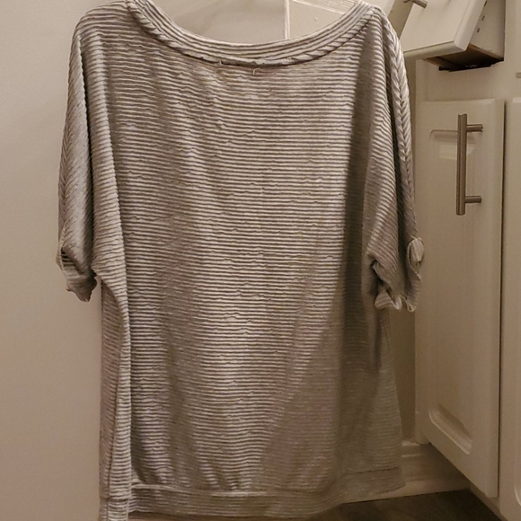 Shirt - Picture 2 of 2